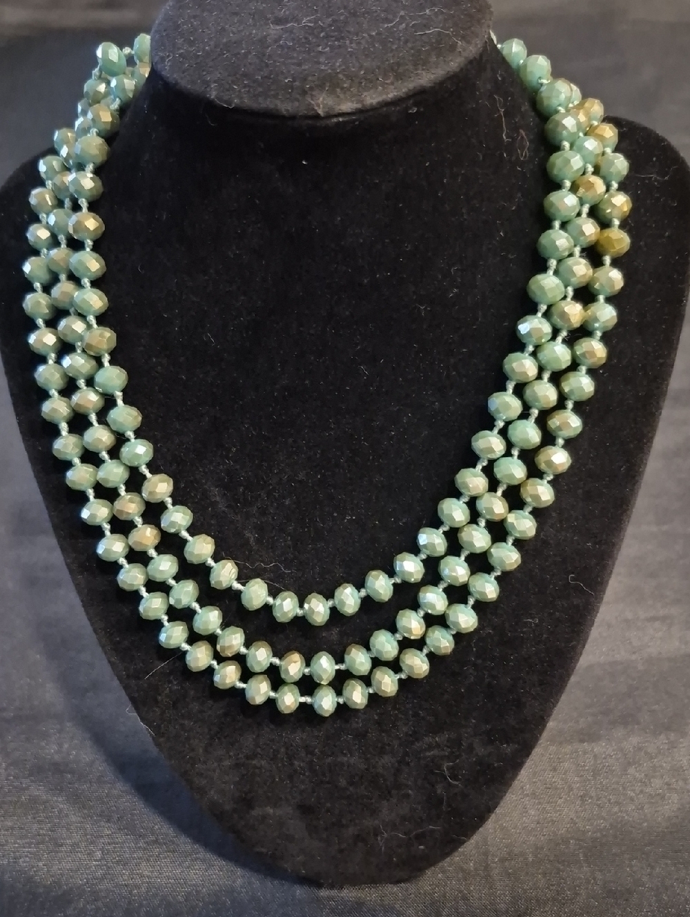 Green Beaded Necklace Hand Knoted Between Beads Vintage Style